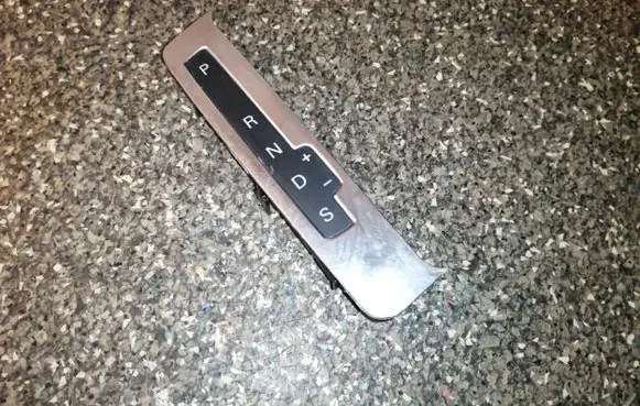 Audi Q7 4L Gear shift selector indicator 4L1713463A