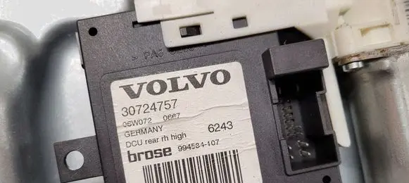 Volvo V50 Rear door window regulator with motor 1061199 8679083 30724757