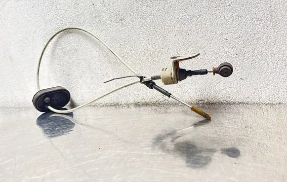 Opel Vectra C Gear shift cable linkage 13128356D