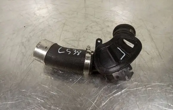 Land Rover Discovery Sport Intercooler hose/pipe GJ326C780