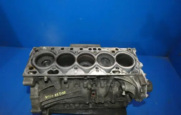 Volvo XC60 Engine block D5244T10