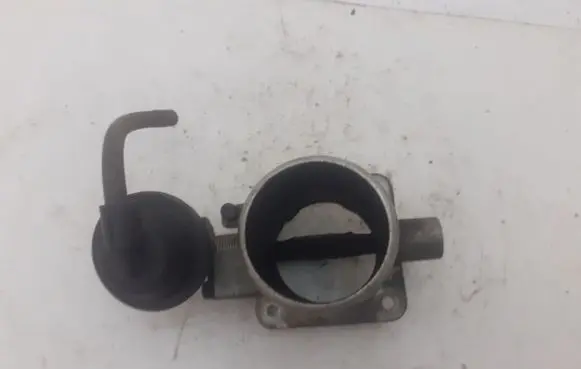 KIA Carnival Throttle valve 351004X