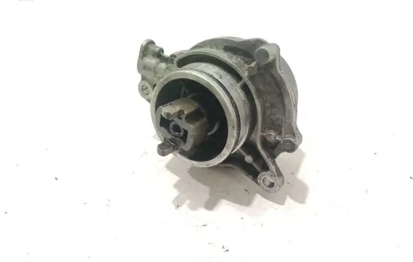 BMW 5 E60 E61 Vacuum pump 7791232