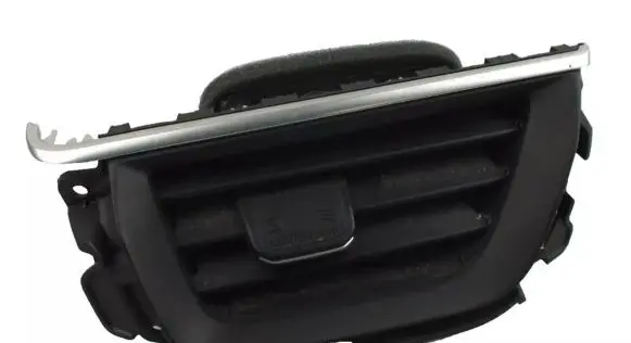 Renault Arkana Dashboard side air vent grill/cover trim 682104764R