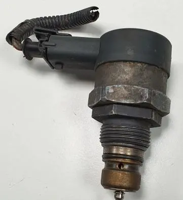 Fuel pressure sensor