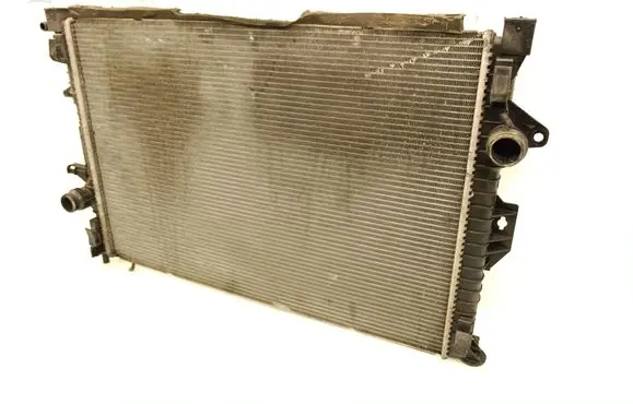 Volvo V40 Coolant radiator