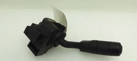 Land Rover Discovery 3 - LR3 Wiper control stalk XPE500070PVJ