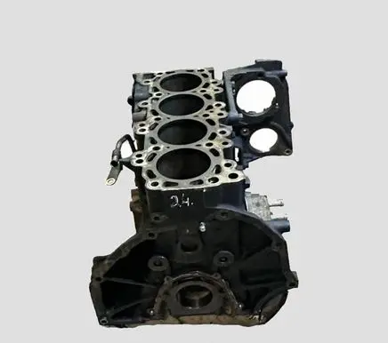 Nissan X-Trail T30 Engine block YD22