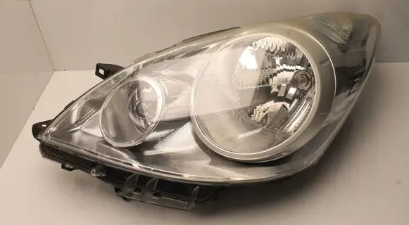 Nissan Note (E11) Headlight/headlamp