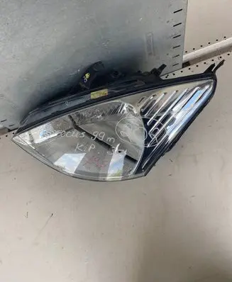 Ford Focus Headlight/headlamp