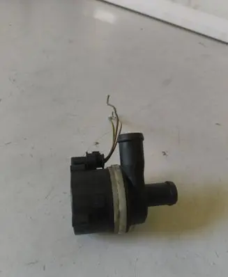 Audi A5 8T 8F Electric auxiliary coolant/water pump 6R0965561A 12402100502