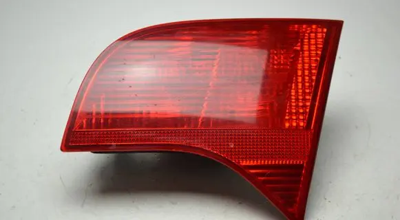 Audi A4 S4 B7 8E 8H Tailgate rear/tail lights 8E9945094