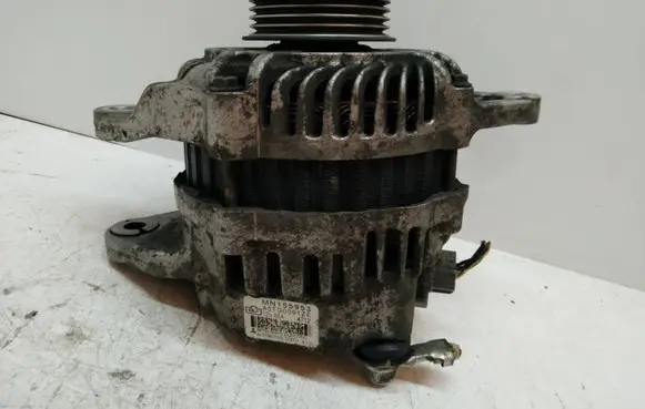 Mitsubishi Colt Generator/alternator A5TG0091ZE MN155953