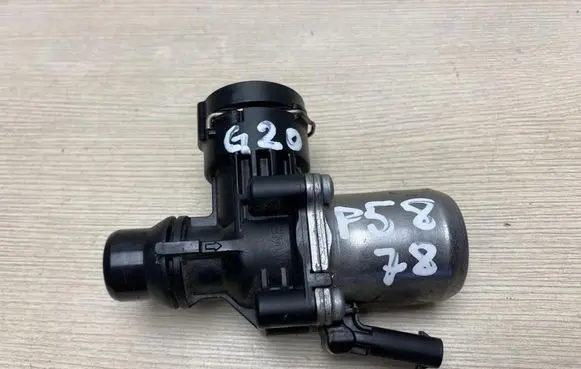 BMW 3 G20 G21 Electric auxiliary coolant/water pump 8689694