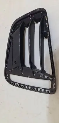 BMW 4 G22 G23 G24 G26 Front bumper lower grill 8077066