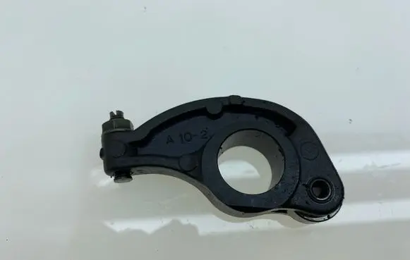 Subaru Outback Valve rocker arm 13332AA001