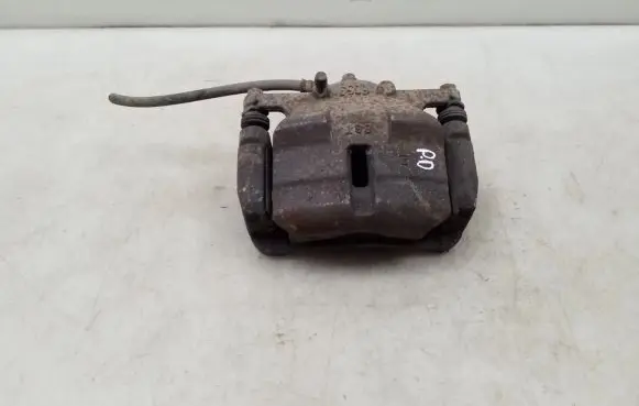 Nissan X-Trail T31 Front brake caliper
