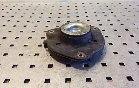 Volkswagen PASSAT B7 Other front suspension part 1K0412331C