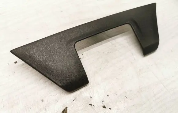 Volvo V40 Tailgate/boot lid lock trim 31307477