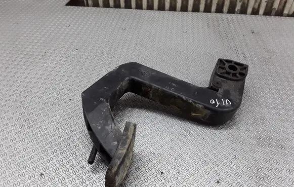Clutch pedal