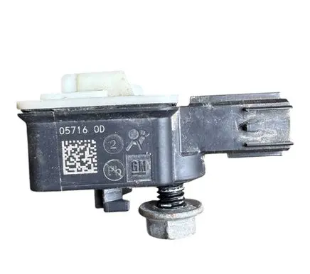 Chevrolet Volt II Airbag deployment crash/impact sensor 057160D
