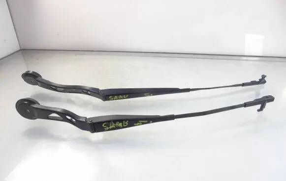 BMW i3 Windshield/front glass wiper blade 7322167 7322166