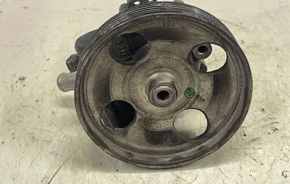 Peugeot Partner Power steering pump 9685555580 7617955563