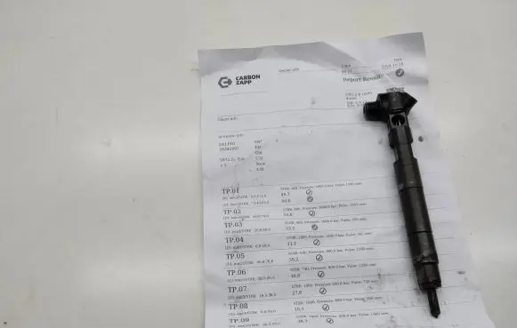 Mercedes-Benz E W212 Fuel injector A6510704987