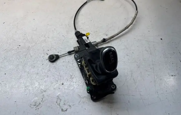 Volvo XC60 Gear shifter/selector 212538