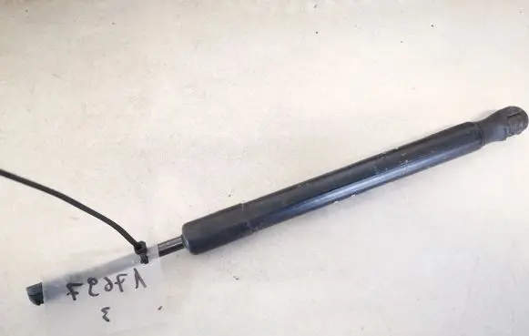 Volkswagen Jetta V Tailgate/trunk strut/damper 1k5827550c
