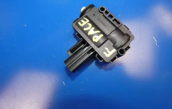 Jaguar F-Pace Fuel tank cap lock F0M0C0001 240516