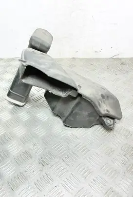 Jeep Cherokee Air intake duct part