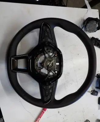 Renault Trafic III (X82) Steering wheel