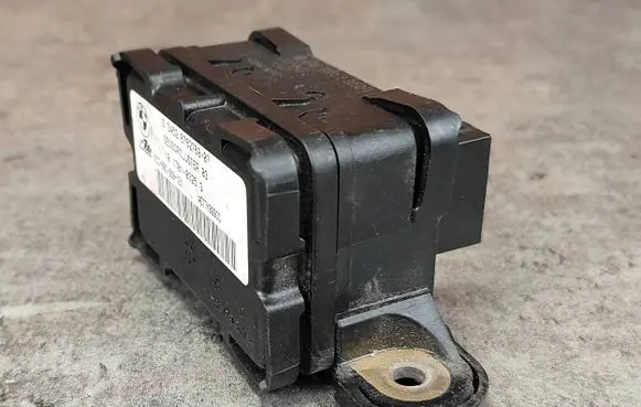 BMW 3 E90 E91 ESP acceleration yaw rate sensor 6762769 10170103253 SC300C020121