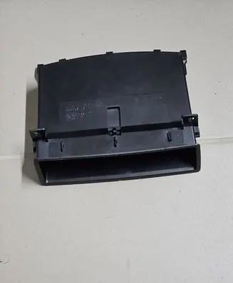 BMW 7 F01 F02 F03 F04 Dashboard storage box/compartment 9113674 51169113674 9118241