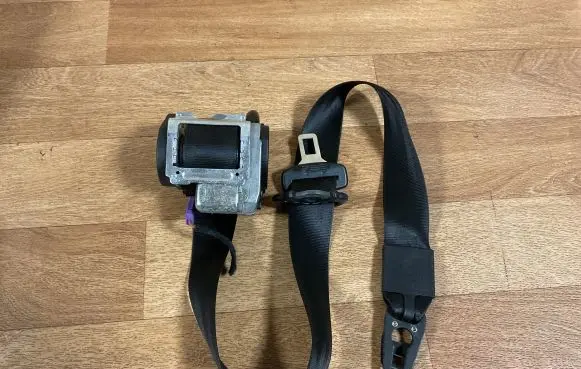 Audi A6 S6 C6 4F Front seatbelt 4F0857705 604904800A 14032005