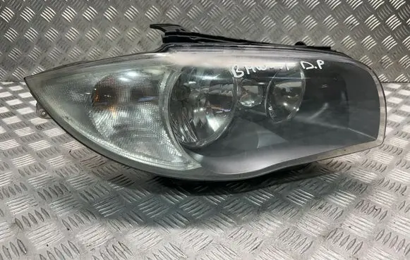 BMW 1 E82 E88 Headlight/headlamp