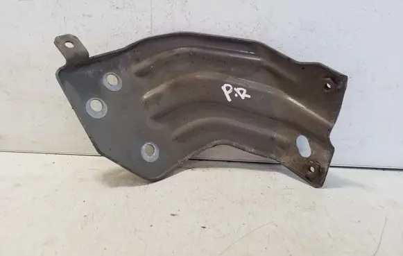 Fiat Tipo Fender mounting bracket