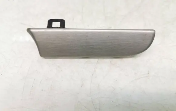 Volkswagen Touran I Dashboard glove box trim 1T1858418C