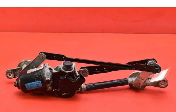 Hyundai i30 Front wiper linkage and motor 98100-A5000
