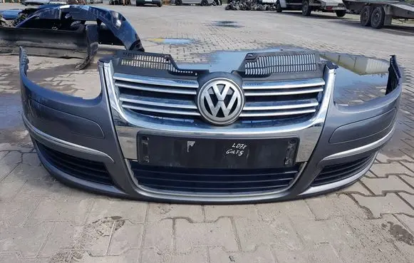 Volkswagen Golf V Front bumper