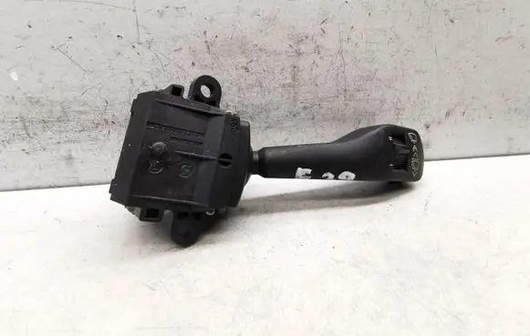 BMW 5 E39 Wiper control stalk 8363669I