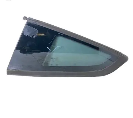 Ford Mustang VI Rear side window FR3B6329701A