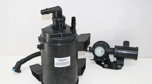 BMW X4 G02 Active carbon filter fuel vapour canister 7447496 7459686