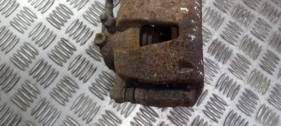 Fiat Panda II Front brake caliper