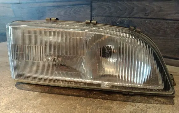 Volvo S70 V70 V70 XC Headlight/headlamp