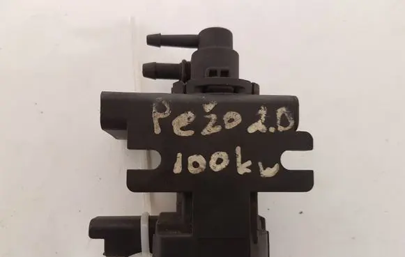 Citroen C4 I Vacuum valve 9660693180