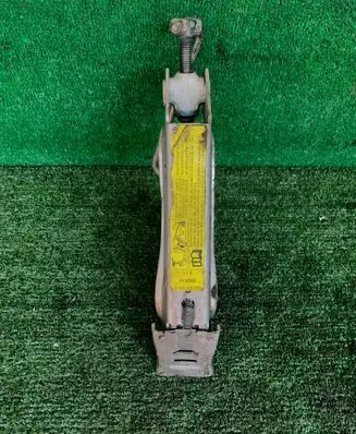 Audi A3 S3 8L Lift Jack 8L0011031C