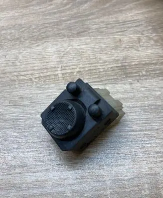 Volkswagen Golf III Wing mirror switch 1H0959565