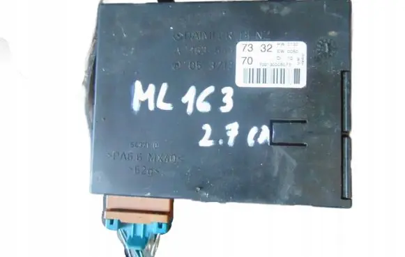 Mercedes-Benz ML W163 Comfort/convenience module A1635457332